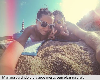 Mariana curtindo praia após meses sem pisar na areia